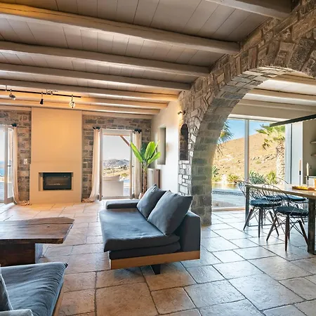 Luxury Delphinus - Allparos Paraspori (Paros)