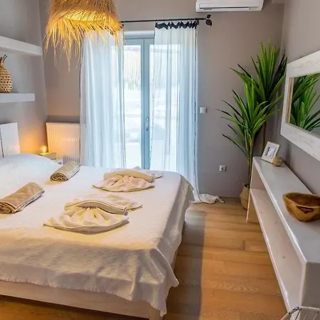 Luxury Delphinus - Allparos * Paraspori (Paros)