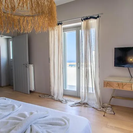 Luxury Delphinus - Allparos * Paraspori (Paros)